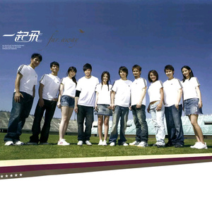 女人脱了内裤让男人操
