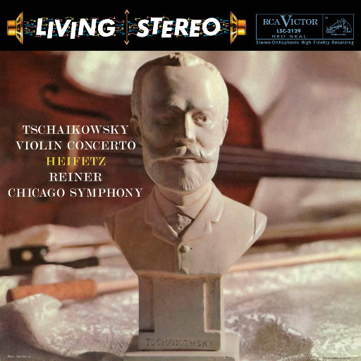 女人脱了内裤让男人操
